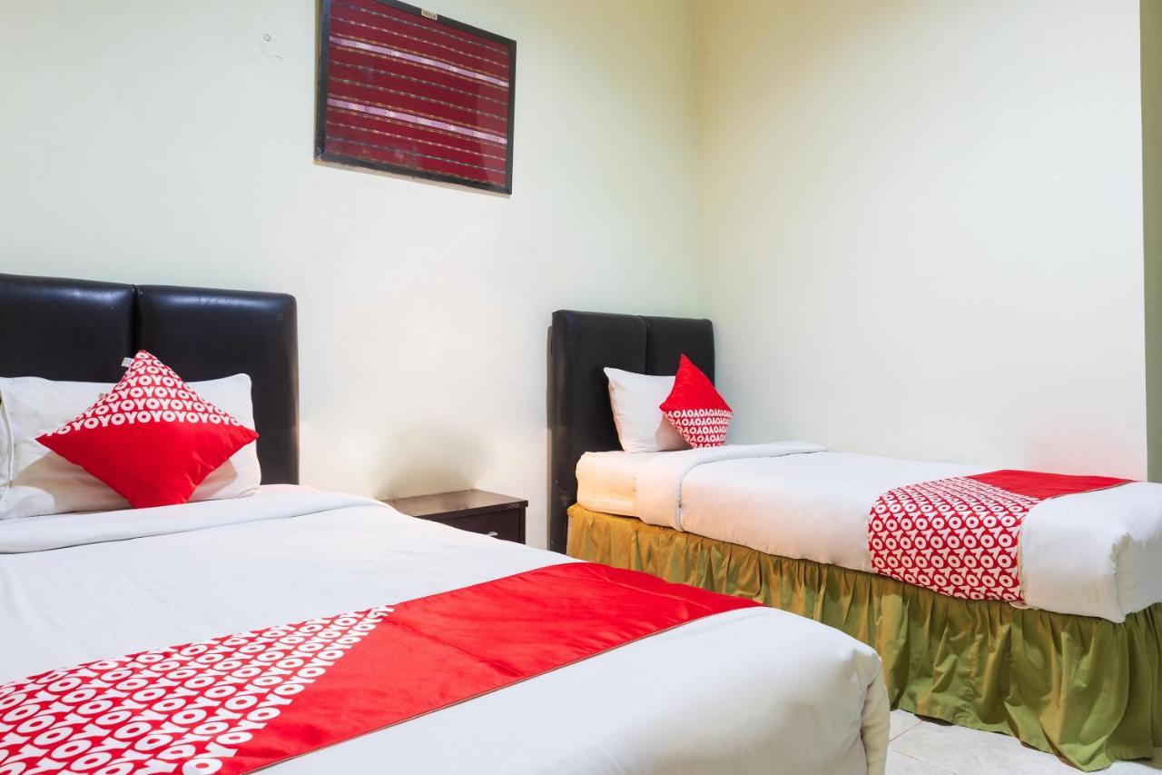 โอโย 1682 กรีเนีย โฮเต็ล Hotel กูปัง ภายนอก รูปภาพ
